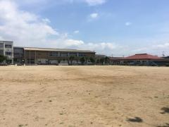 津田小学校