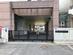 横浜小学校