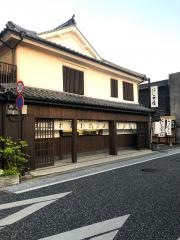 千屋
