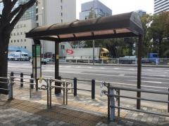 「晴海トリトンスクエア前」バス停留所