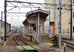 新西金沢駅