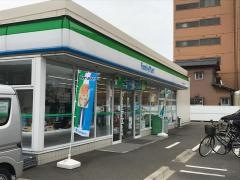 ファミリーマート　新潟寺山二丁目店