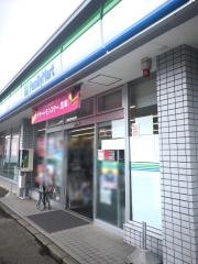 ファミリーマート　金沢西念二丁目店