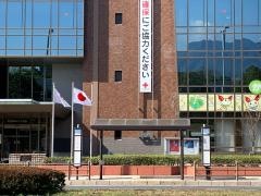 「日赤前」バス停留所