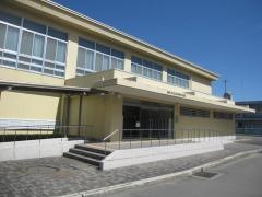 吉野川市立川島中学校