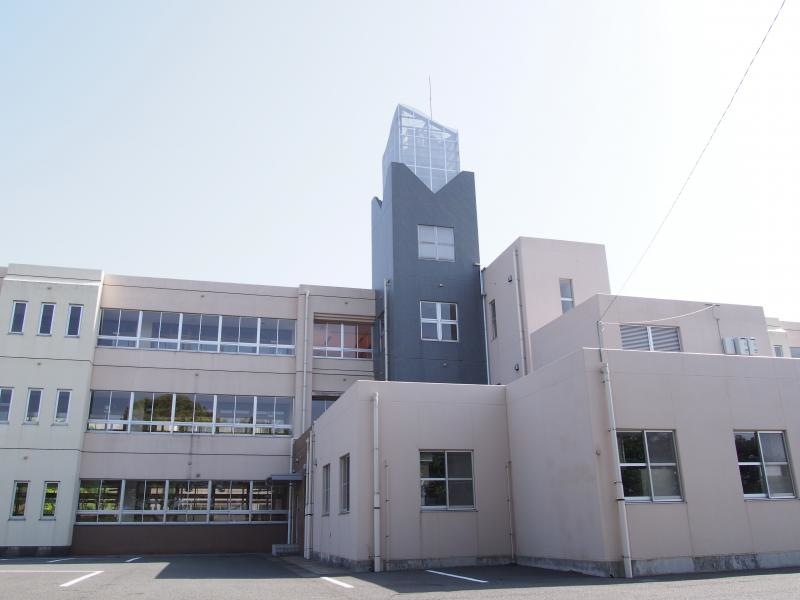 中央中学校