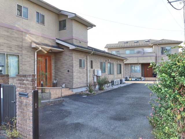 フレンディ都岡 施設外観