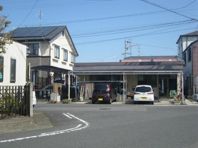 夢家族・丸の内 建物全景