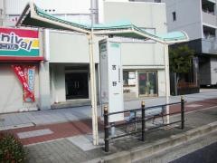 「吉野」バス停留所
