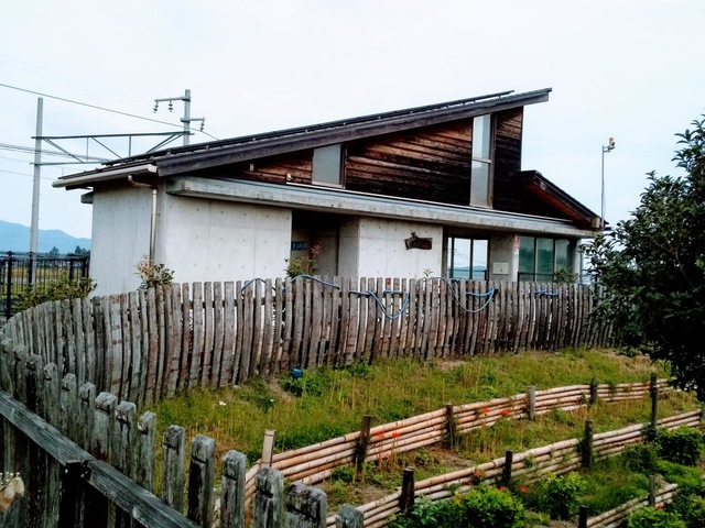 河辺の森駅