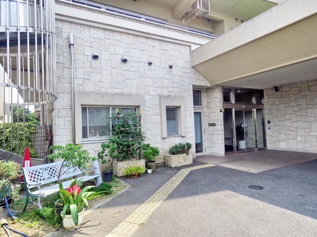 巽さくらら苑 施設外観