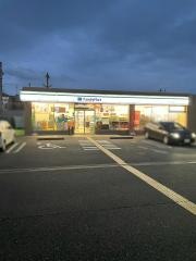 ファミリーマート　奈良大安寺店