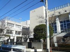 玉堤小学校