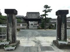 新城小学校