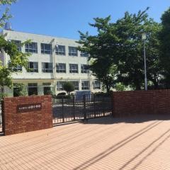 山田小学校
