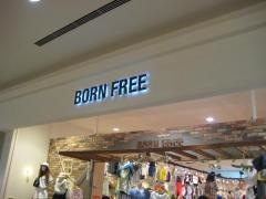 ＢＯＲＮ　ＦＲＥＥ　ＡＥＯＮＭＡＬＬ　ＫＵＳＡＴＳＵ