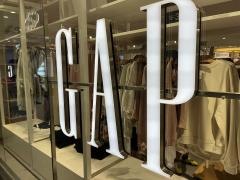 ＧＡＰ福岡三越店