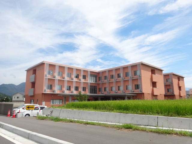 長野県厚生農業協同組合連合会鹿教湯三才山リハビリテーションセ 施設外観