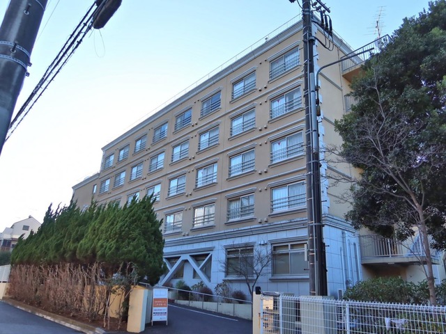 ニチイホーム 読売ランド前 施設外観
