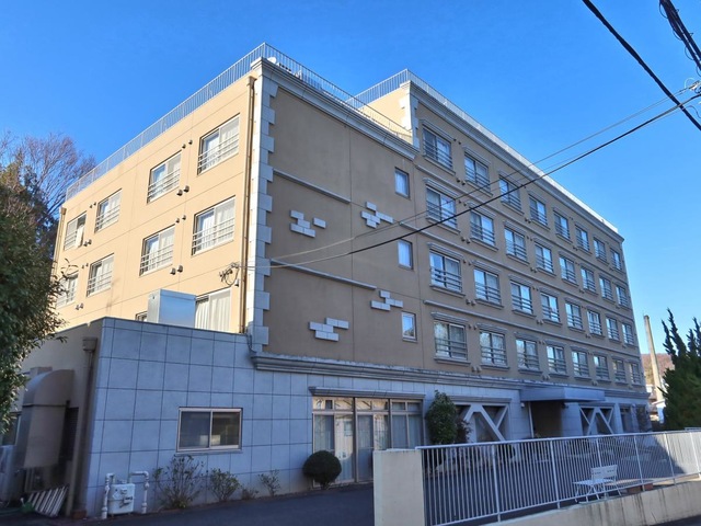 ニチイホーム 読売ランド前 施設外観
