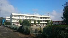 大形小学校