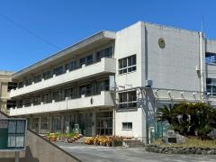 市川市立第三中学校