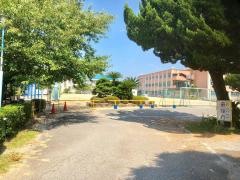 櫨谷小学校