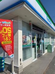 ファミリーマート　波佐見店