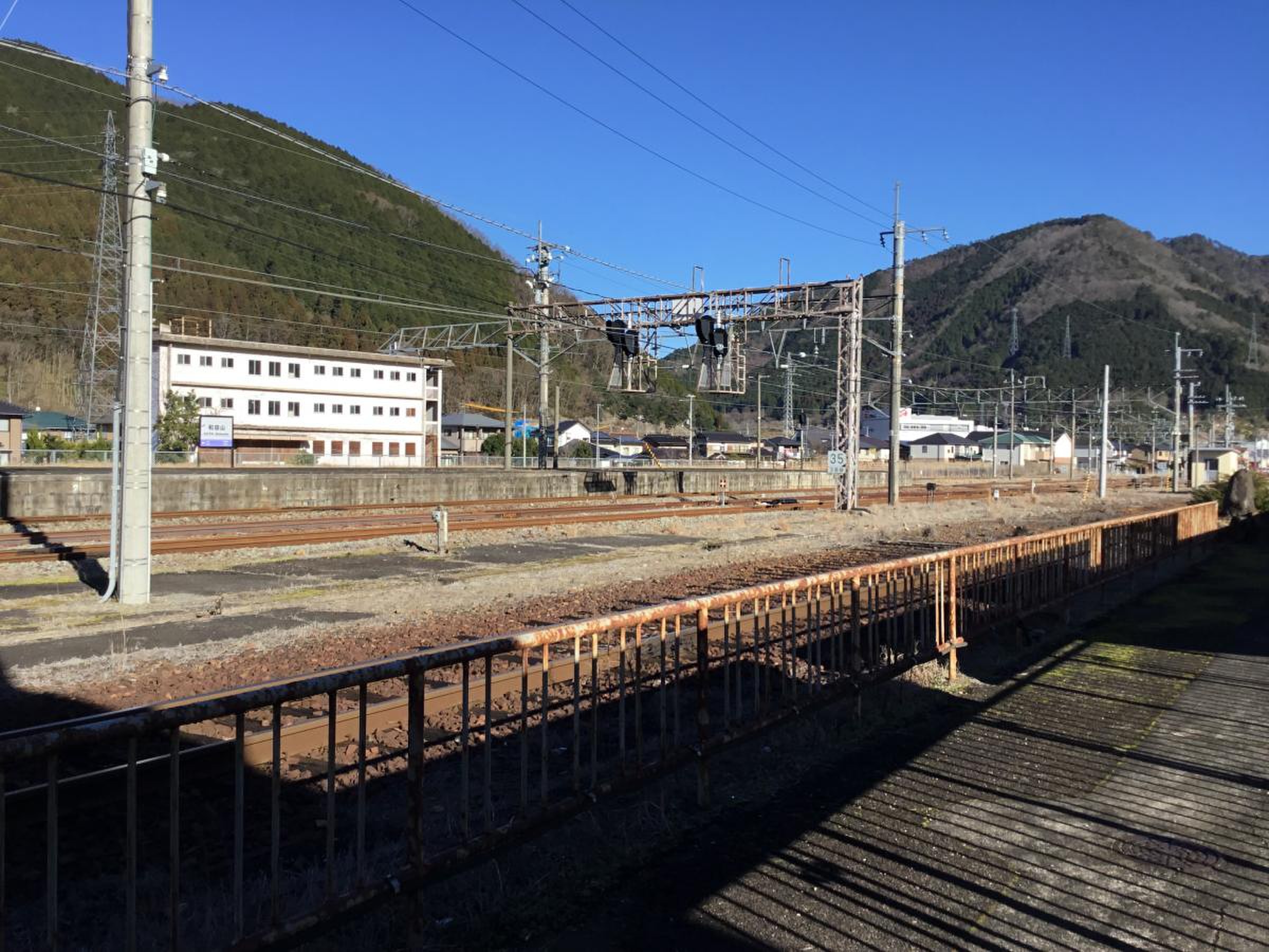 和田 山 駅