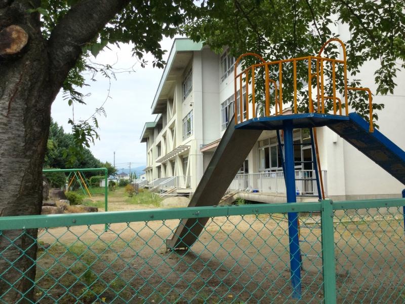 山形市立西小学校