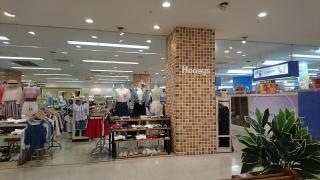 ハニーズ　五香店