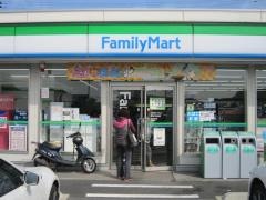 ファミリーマート　野田七光台店