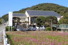 たつの市立御津図書館