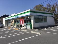 ファミリーマート　岡山藤崎店
