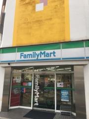 ファミリーマート　松山二丁目店