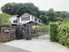 古我邸