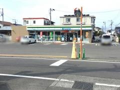ファミリーマート　松山針田店