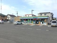 ファミリーマート　松山針田店