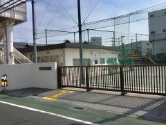 久地小学校
