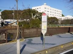 「総合高校」バス停留所