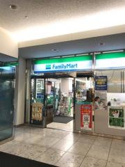 ファミリーマート　仙台タワービル店