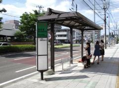 「歯学部・東北会病院前」バス停留所