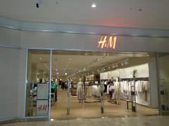 Ｈ&Ｍ　テラスモール湘南店