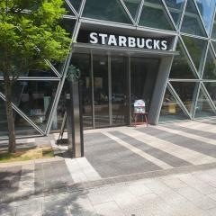 スターバックスコーヒー　名古屋スパイラルタワーズ店