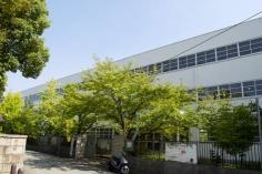 潮小学校