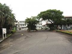池内小学校