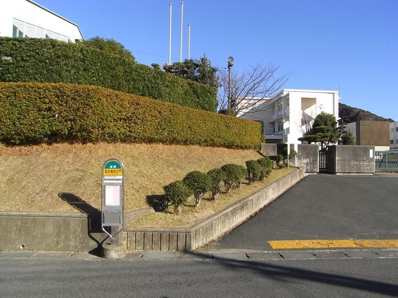 「袋井高校正門」バス停留所