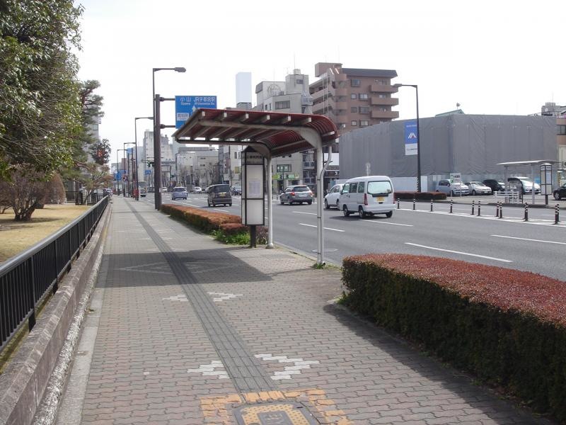 バスの停留所