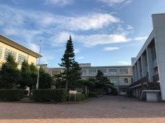 南砺市立福野中学校