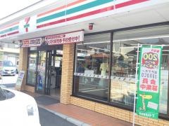 セブンイレブン　沼津自由ケ丘店